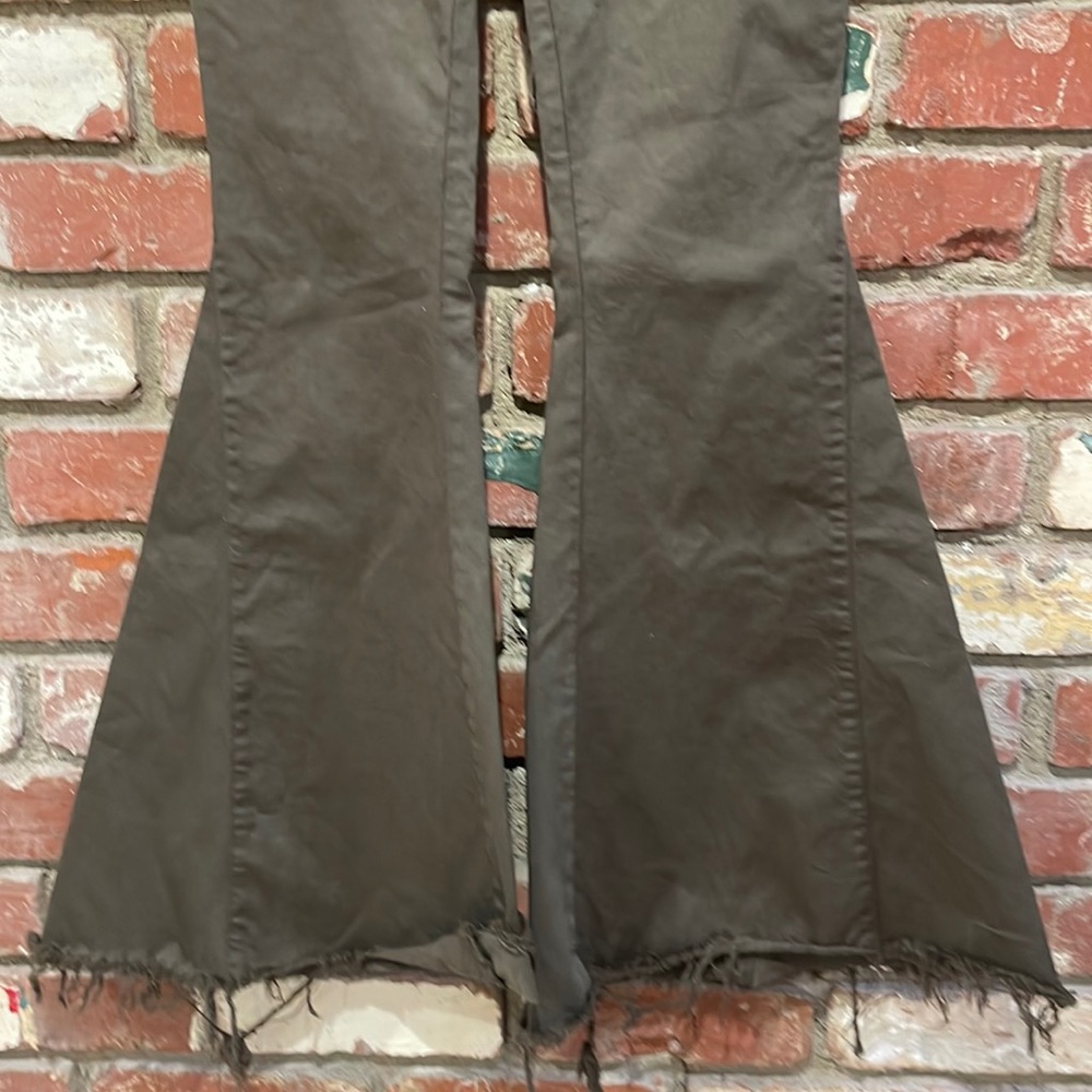 SHOW ME YOUR MUMU  olive green Berkley Bells New - Picture 5 of 8